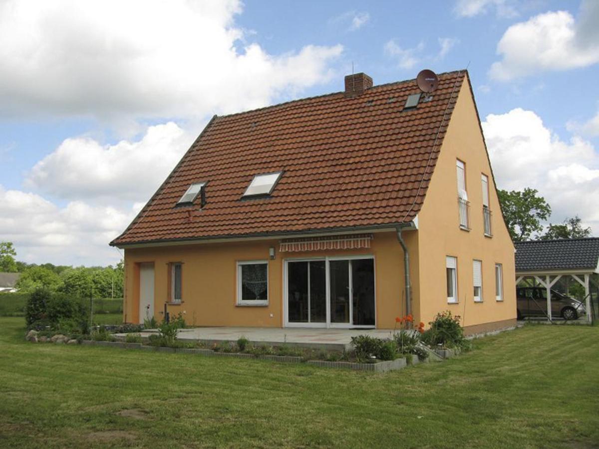 Ferienhaus "Am Wald" Behrenwalde 外观 照片